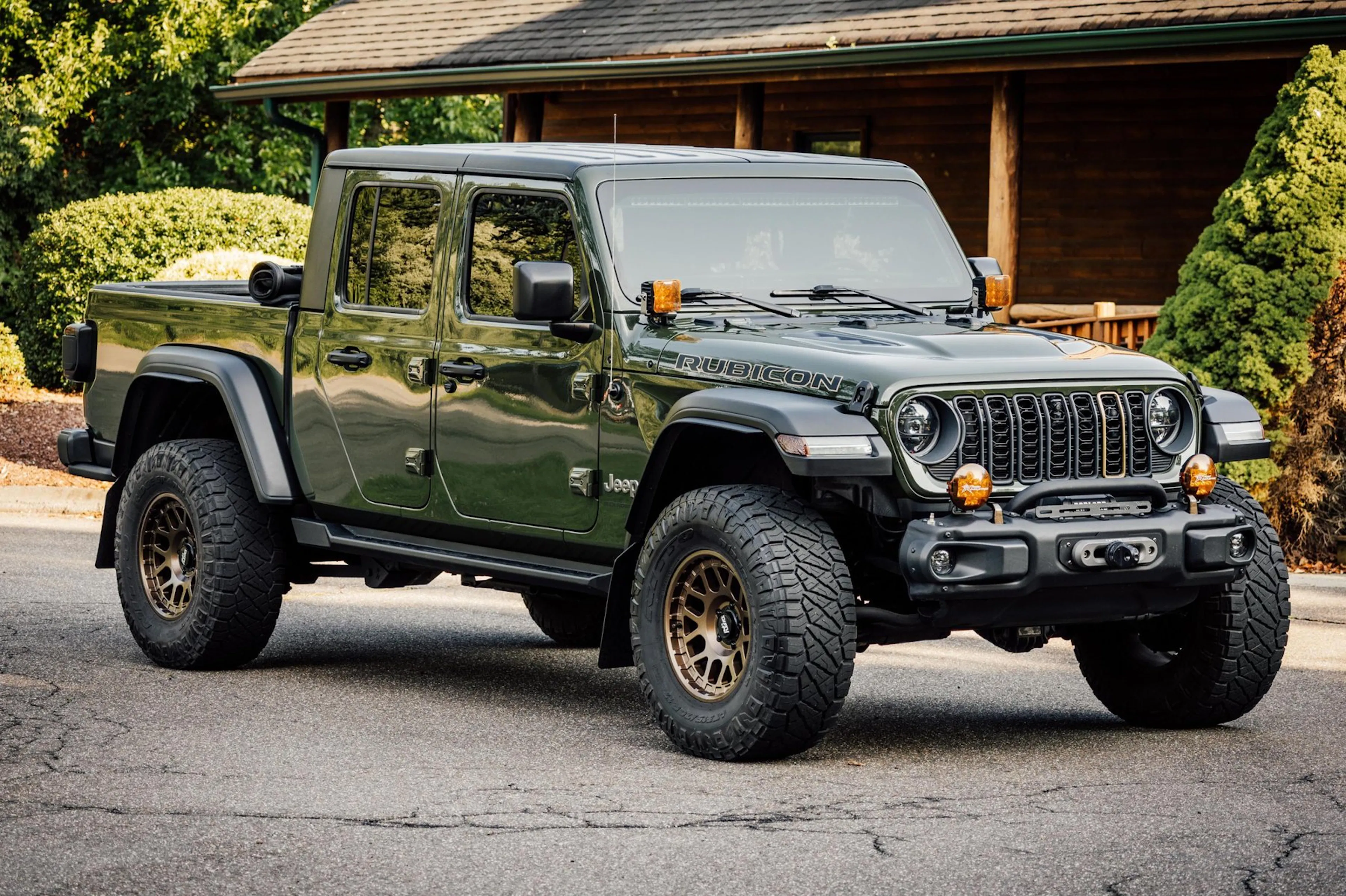 2023 Jeep Gladiator VIN 1C6JJTBM9PL533628 | Hagerty Valuation Tools®